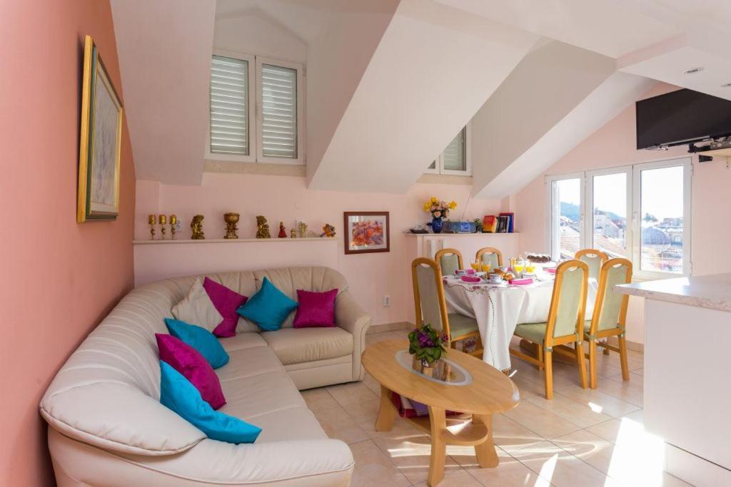 Holiday home Mila *
