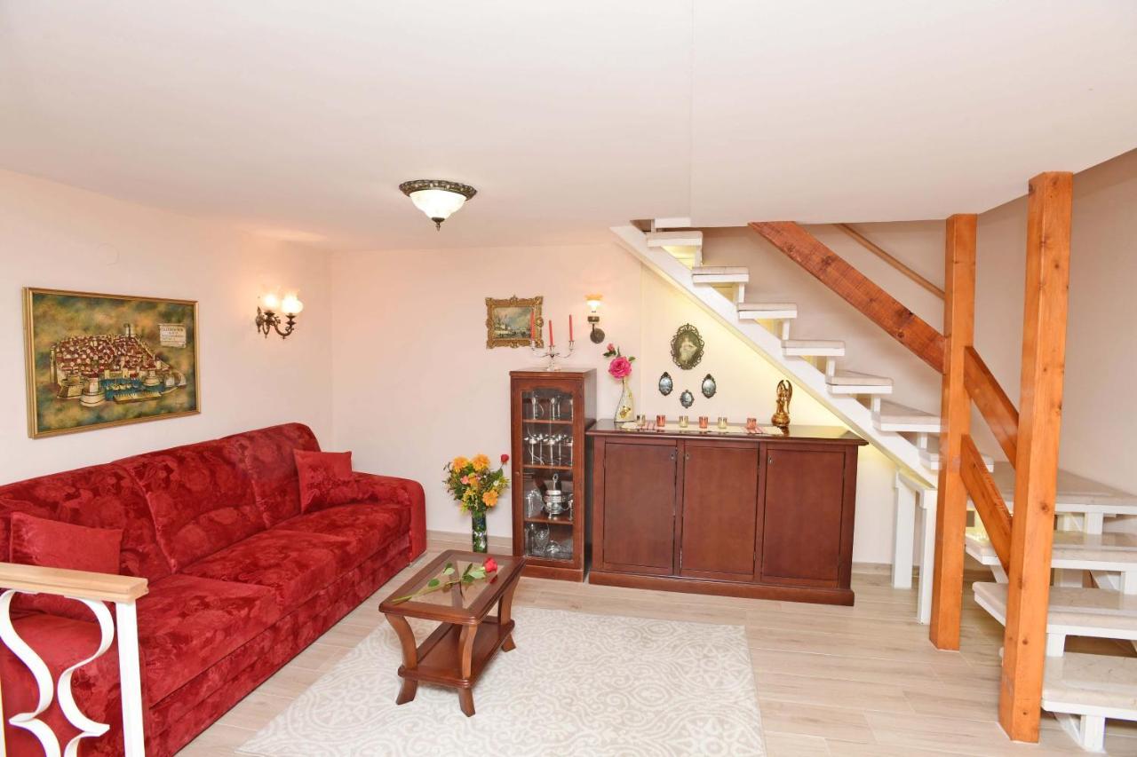 Mila Holiday home